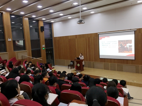 讲座会场3.jpg