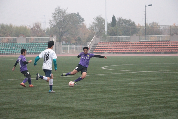 f640c6d2f24d44f78e5942c620aa4815.jpg 激烈比赛3.jpg