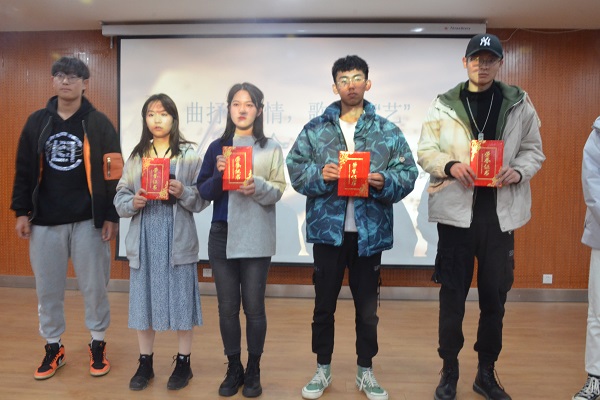 3f683d912b334f48a278103bea4d6b80.jpg 获奖合影.jpg