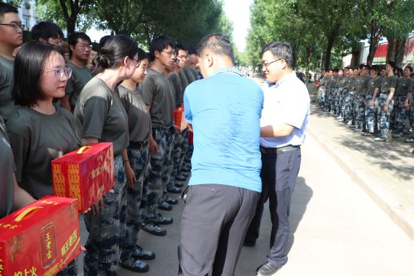 8a4f34771ee64e8d97c8a955dab774e2.jpg IMG_0665.jpg