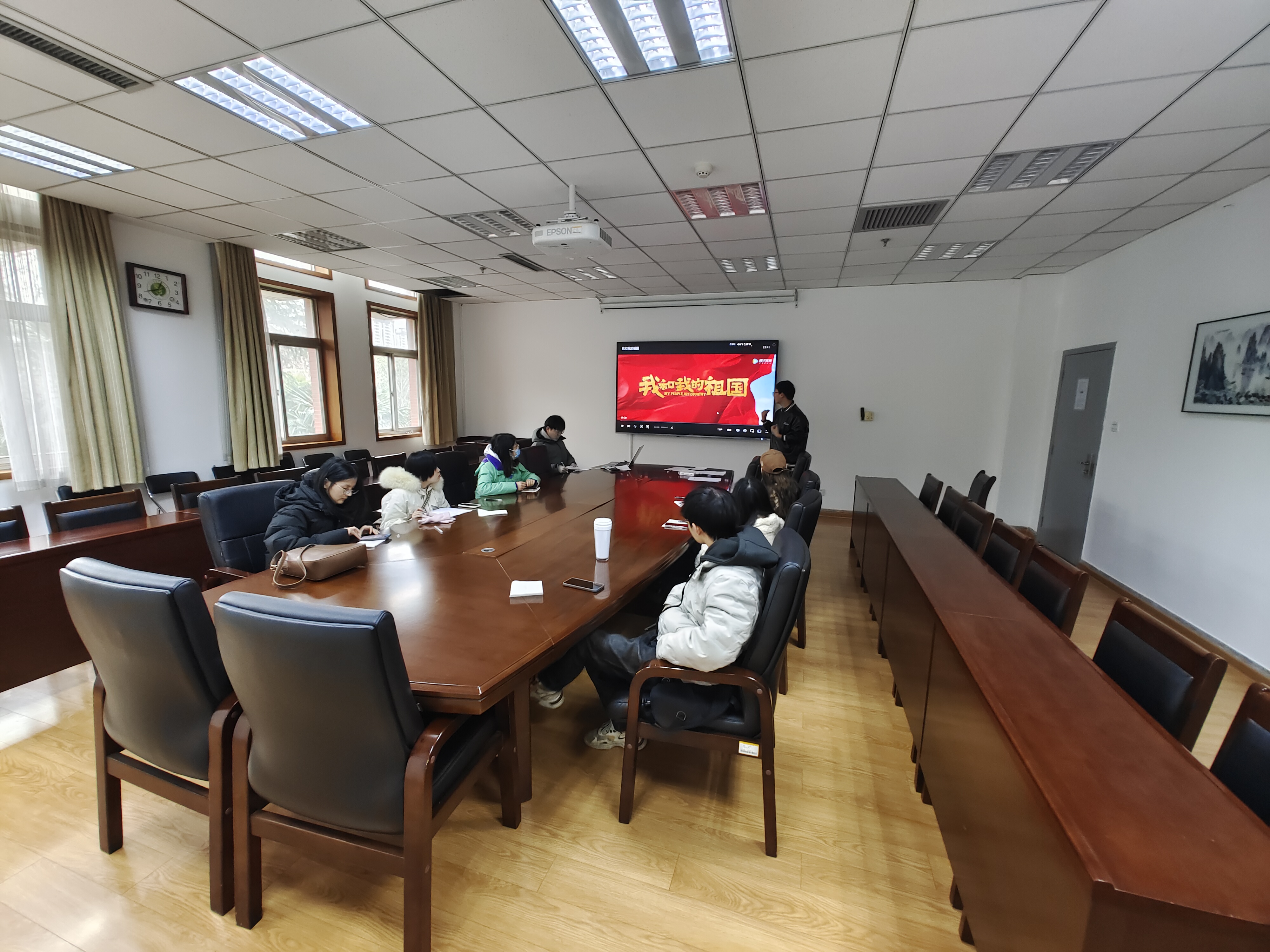 06c3aaa85a8c4f6b96d3f530749b7677.jpg 06c3aaa85a8c4f6b96d3f530749b7677.jpg